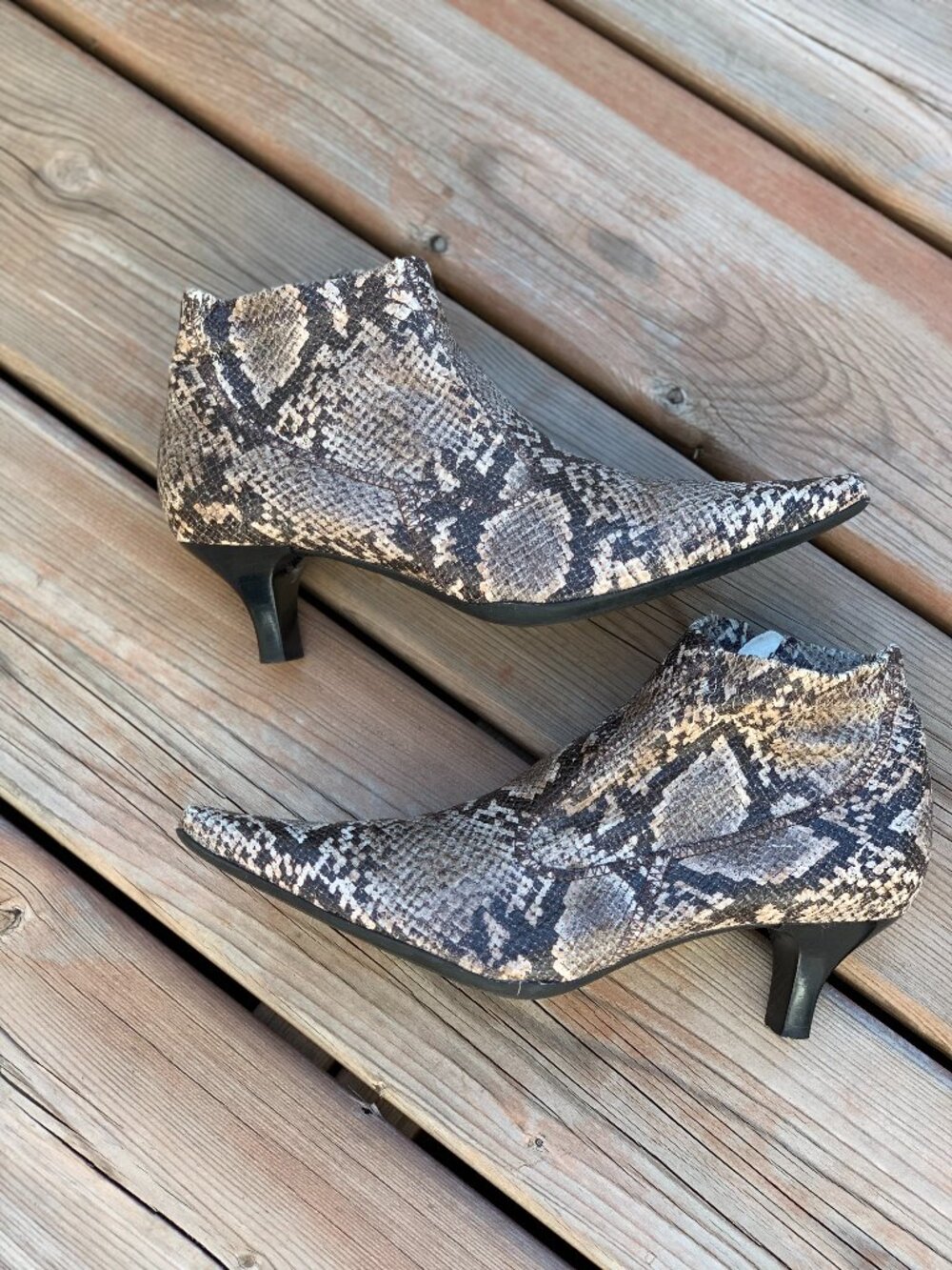 Vintage Franco Sarto Ankle Boot Brown Snakeskin Pointy Toe Kitten Heel Side Zip